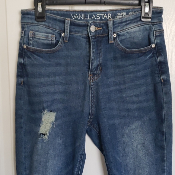 Jeans - Picture 2 of 5